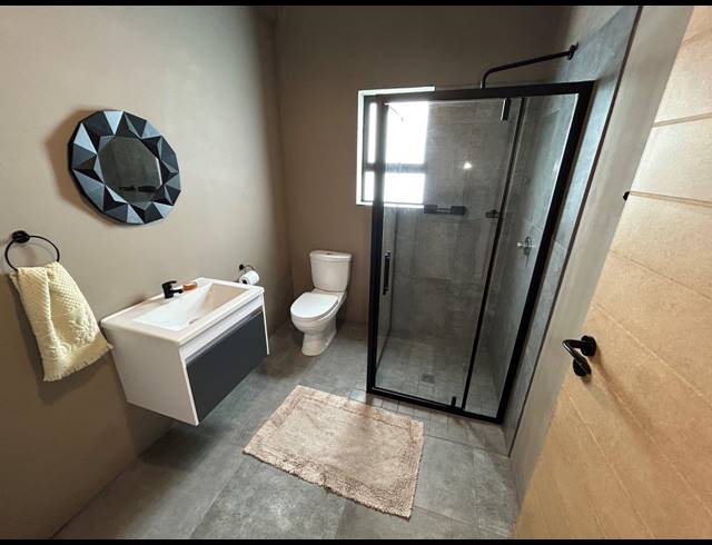 3 BEDROOM HOUSE FOR SALE IN PARADISE BEACH